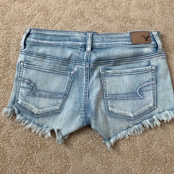 American Eagle Denim Shorts - Picture 2 of 4
